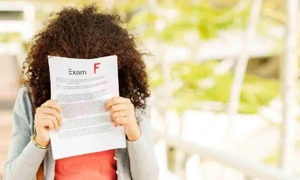 افت تحصیلی چیست؟ | راه های مقابله با آن